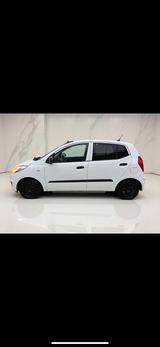 Hyundai i10 1.1 Classic TÜV NEU inkl Gewährleistung - gebrauchte Hyundai i10 aus dem Jahr 2012