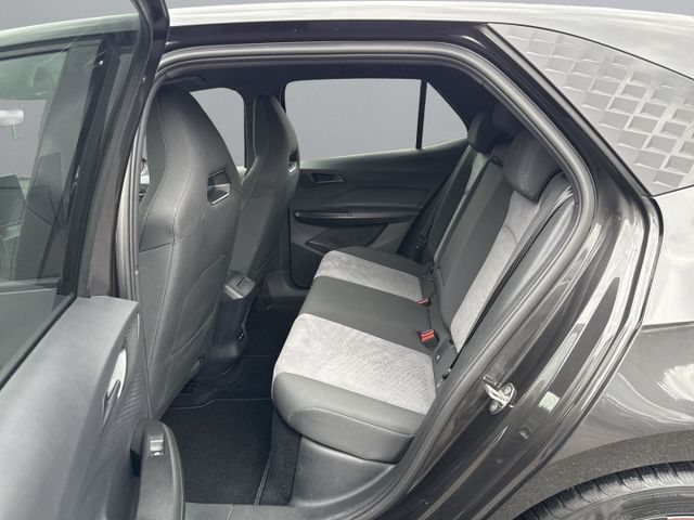 Born 150 kW*HUD+Head Pump+ StandHZG+Navi+Digital