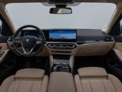 Foto Nummer 39: BMW 330i