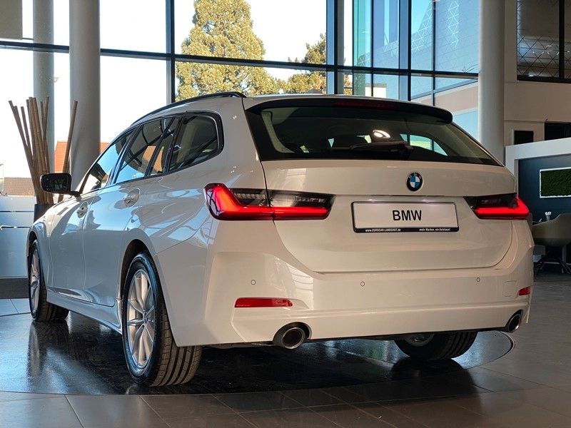 BMW 318d Touring Curved DrivingAssistant Shzg LED foto 2