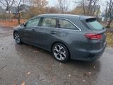 Kia cee'd / Ceed 1.6 CRDi MHEV 100kW Platinum Ed... - Kia cee'd / Ceed in Bielefeld
