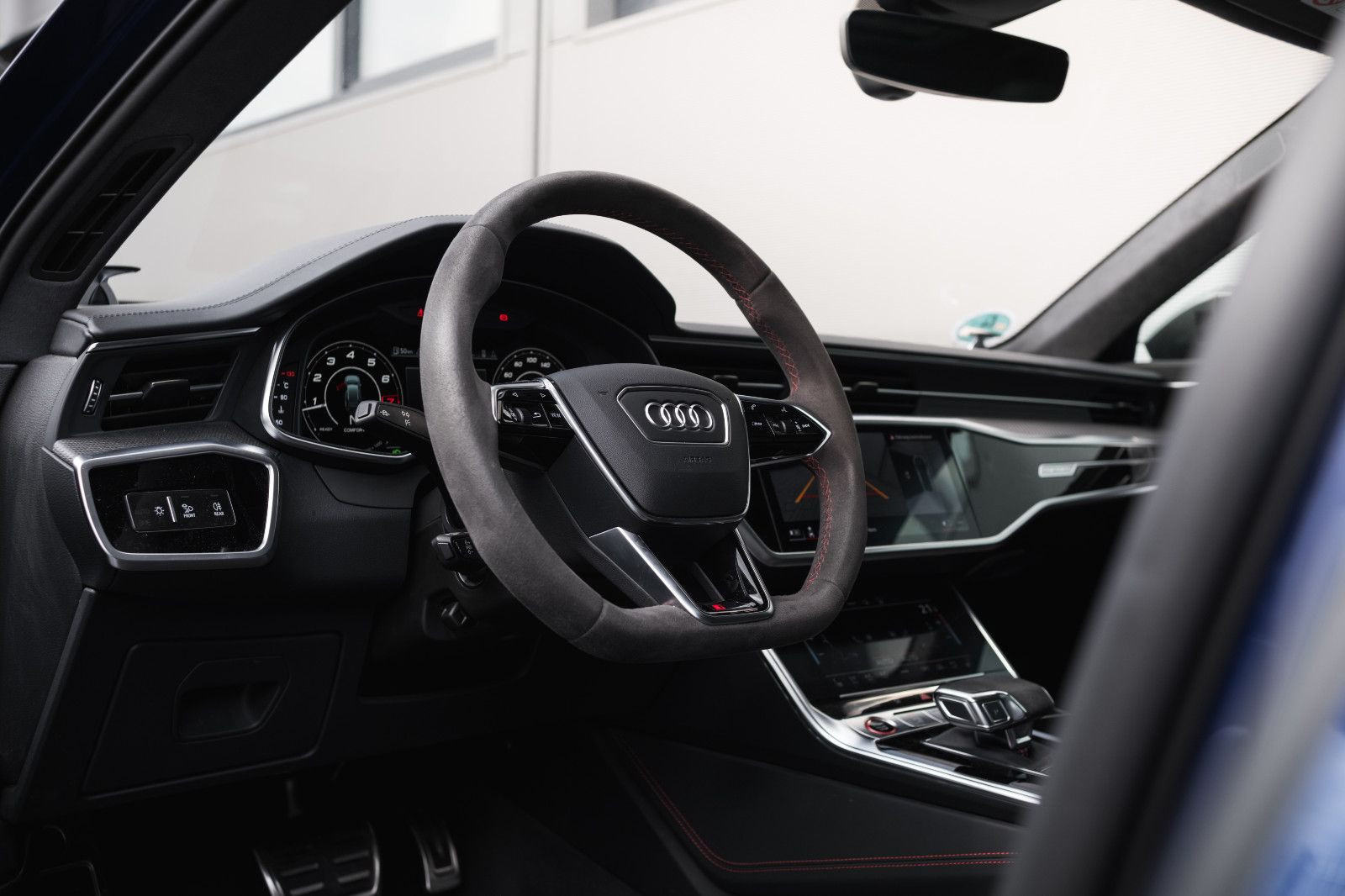 Fahrzeugabbildung Audi RS6 Avant-Sonderfarbe-Keramik-Bang&Olufsen