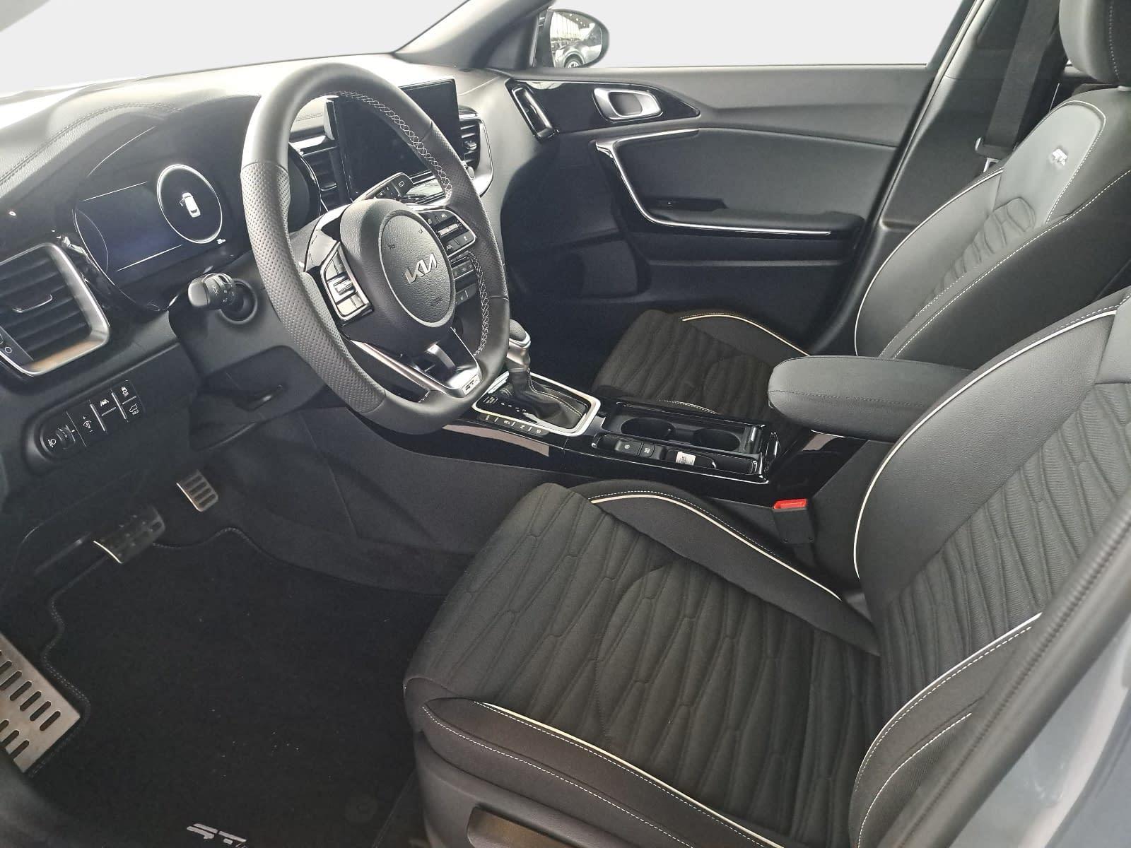 Kia CEED SW 1.5 T-GDI DCT7 GT-LINE TECHNOLOGIE PERFO