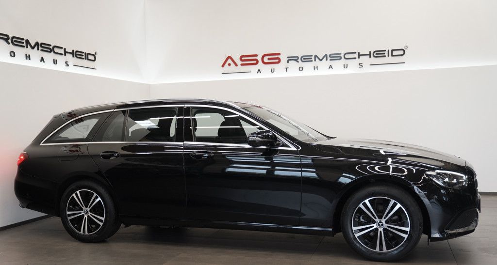 Mercedes Benz E 220