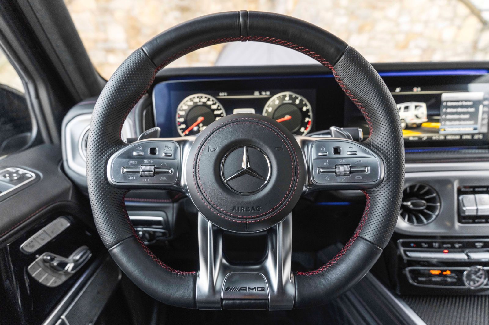 Fahrzeugabbildung Mercedes-Benz G 63 AMG ACC BURMESTER 360°  AHK CARBON