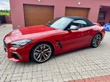 BMW Z4 M M40i A - - BMW Z4 M mit Benzin-Antrieb: Automatik
