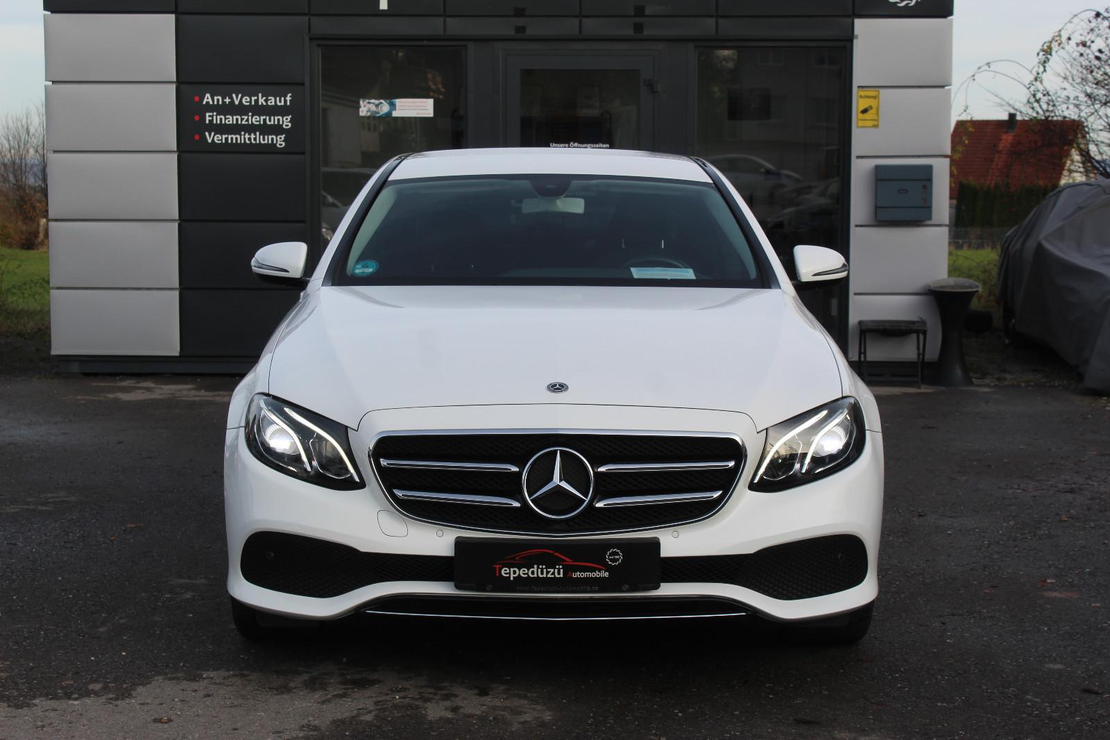 Mercedes-Benz E 300 de Lim.*LED*STANDHZG*NAVI*KAMERA*PDC*SHZ*