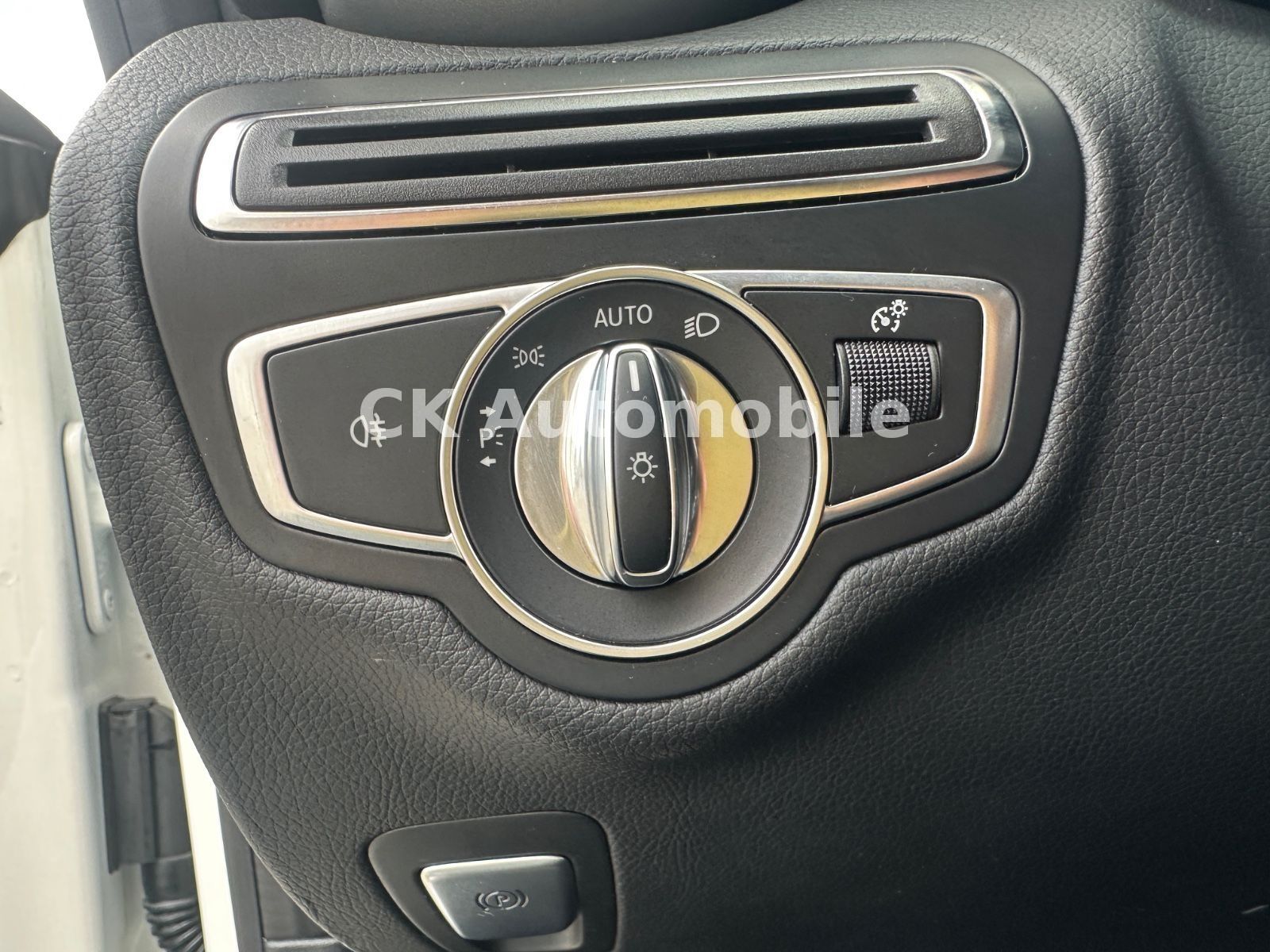 Fahrzeugabbildung Mercedes-Benz C200 Cabrio AMG-Line/Navi/ILS LED/Tempomat