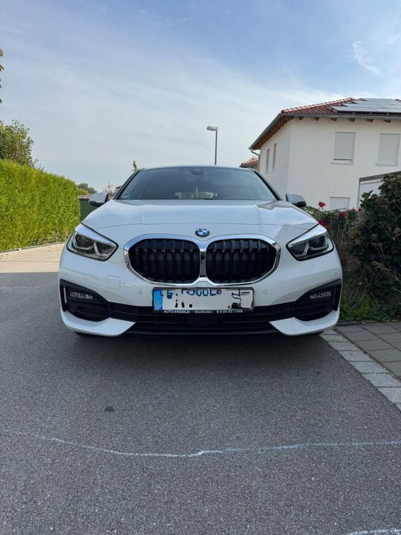 Image of BMW 118