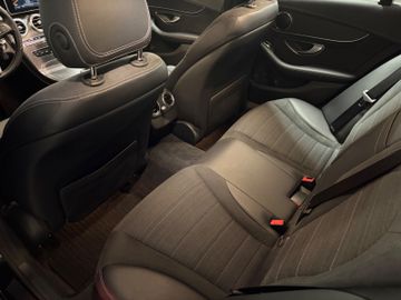 Mercedes C 220 - 12