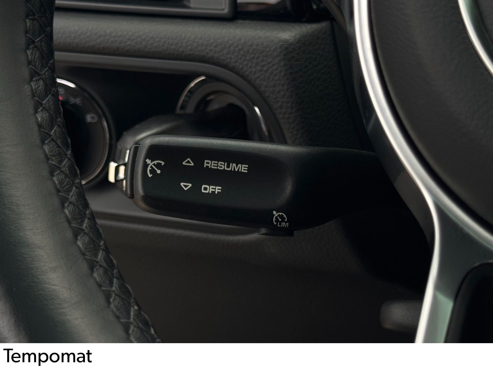 Fahrzeugabbildung Porsche Macan S V6 Pano Kamera Leder St-Heiz. Memory