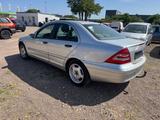 Mercedes-Benz C 240 C -Klasse Lim. C 240 - gebrauchte Mercedes-Benz C 240 aus dem Jahr 2002
