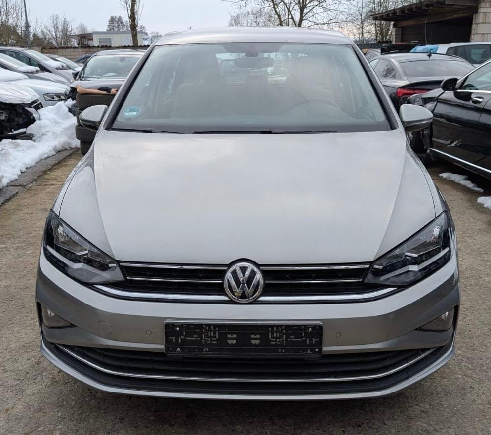 Volkswagen Golf Sportsvan DSG  PDC AHK ACC TEMPOMAT 1 HAND