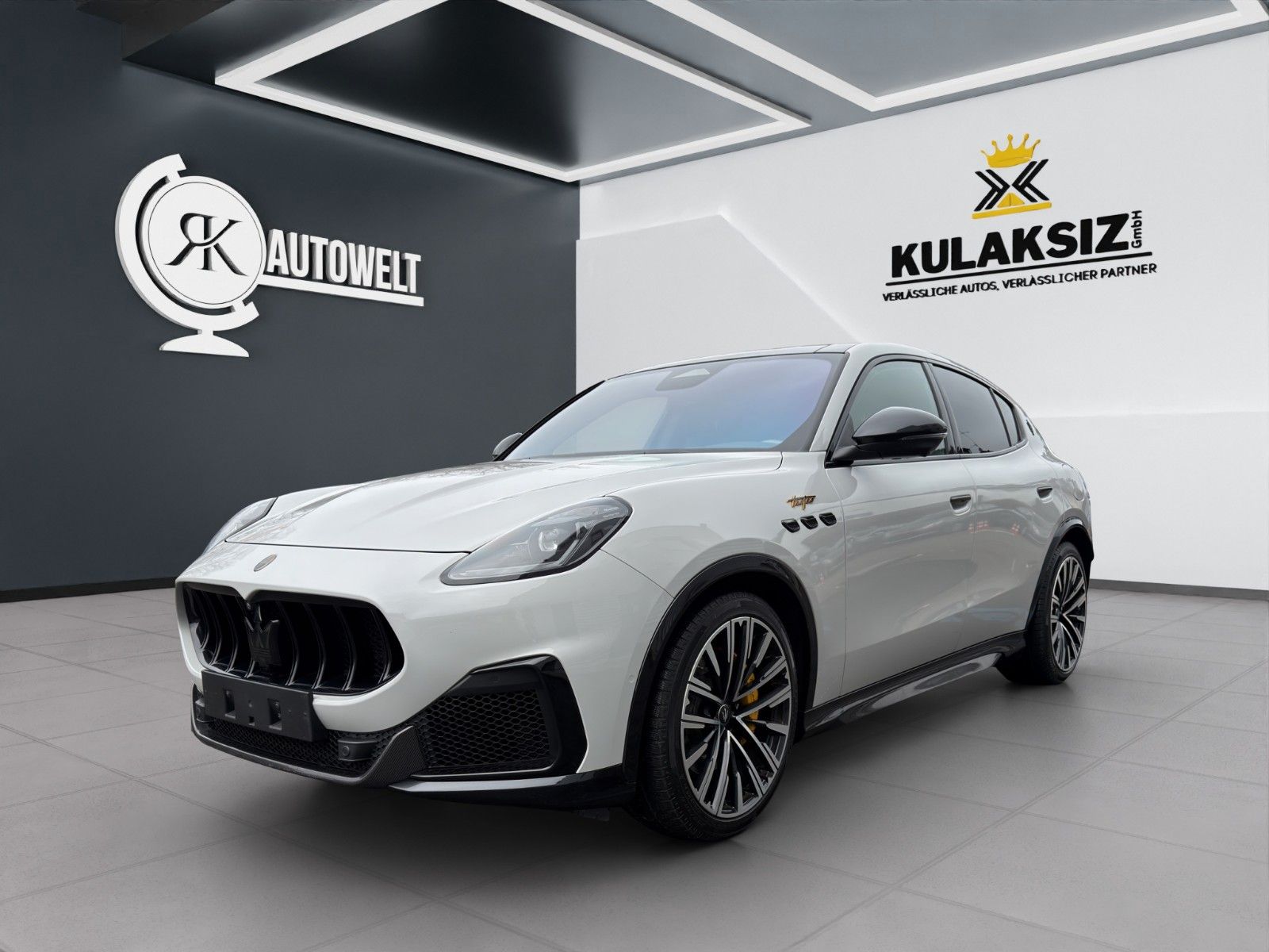 MASERATI Grecale