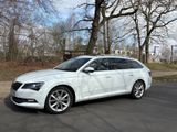 Skoda TOP ANGEBOT Superb 2.0 TDI DSG STYLE Combi -NAVI - Angebot gebraucht