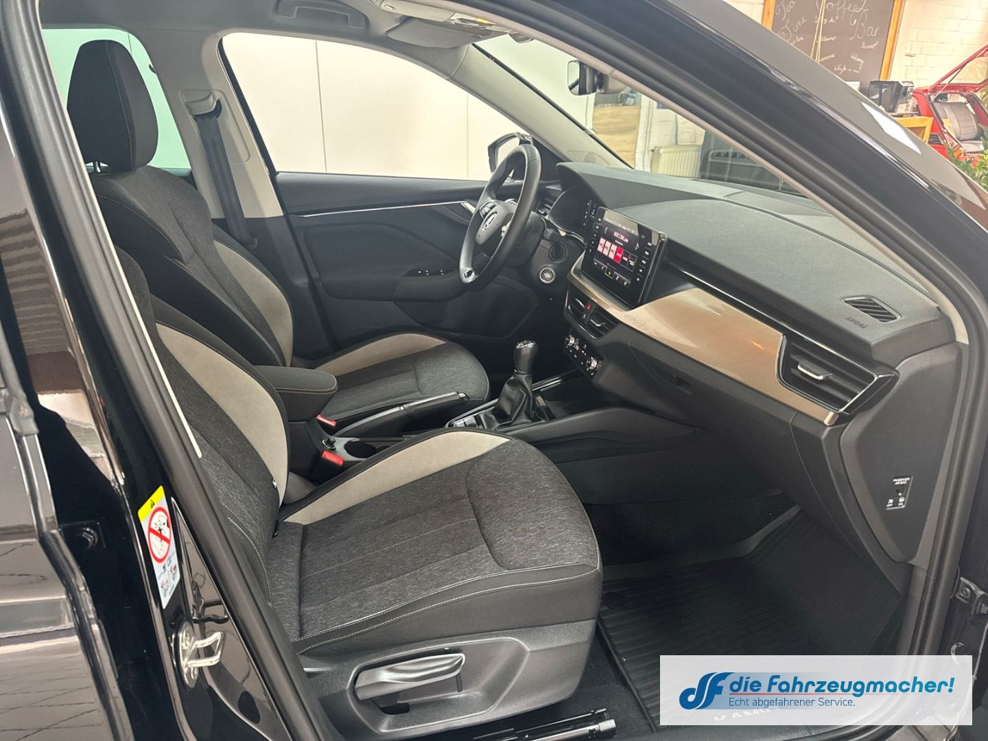 Fahrzeugabbildung SKODA Kamiq Style 1.0 TSI Navi Digitales Cockpit LED