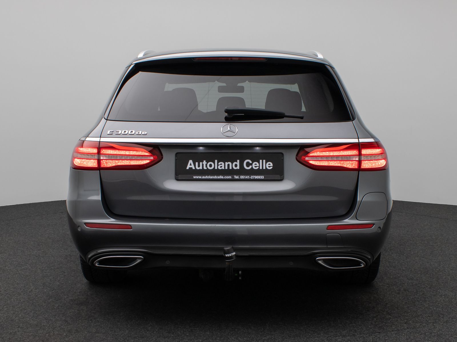 Fahrzeugabbildung Mercedes-Benz E 300 de Avantgarde Kamera AHK LED Standhzg AHK