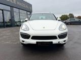 Porsche CAYENNE*BI-XENON*NAVI*SITZHEIZUNG*PANORAMA* - Porsche Cayenne mit Hybrid-Antrieb: Geländewagen