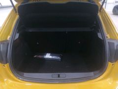 Fahrzeugabbildung Peugeot 208 Active Pack Navi, Klima, Spurhalteassistent