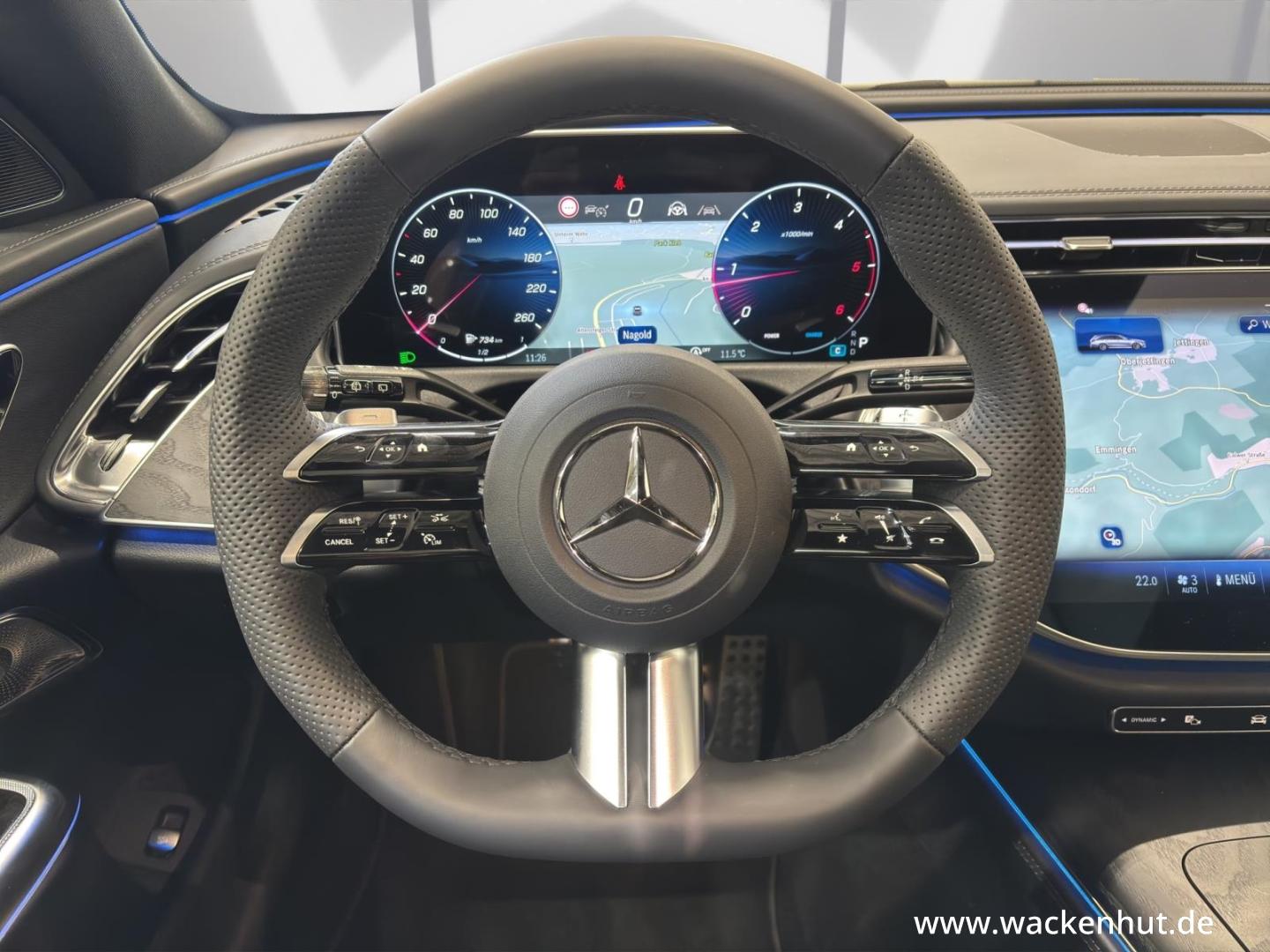 Mercedes-Benz E 220 d T AMG LINE ADVANCED PLUS AHK+DISTR+BURME