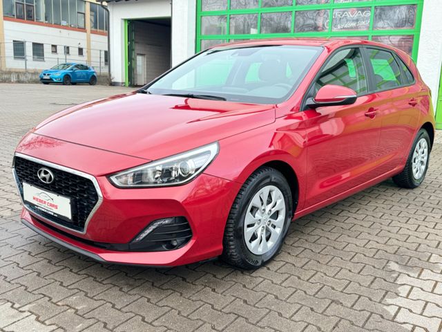 Hyundai i30 1.0 T-GDI+8-fach+KAMERA+NAVI+APPLE CAR PLAY!