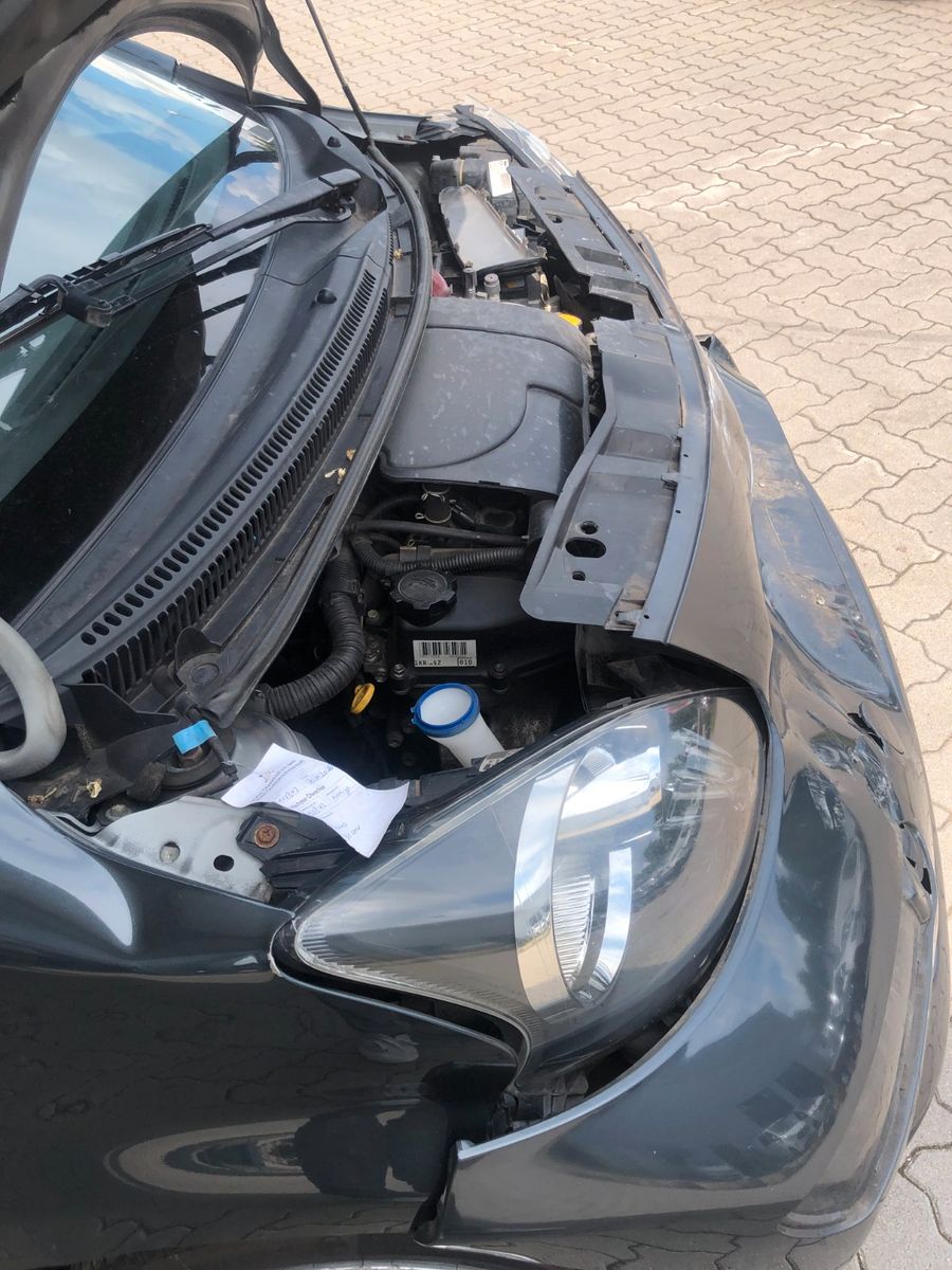 Fahrzeugabbildung Toyota Aygo AYGO Cool Unfall