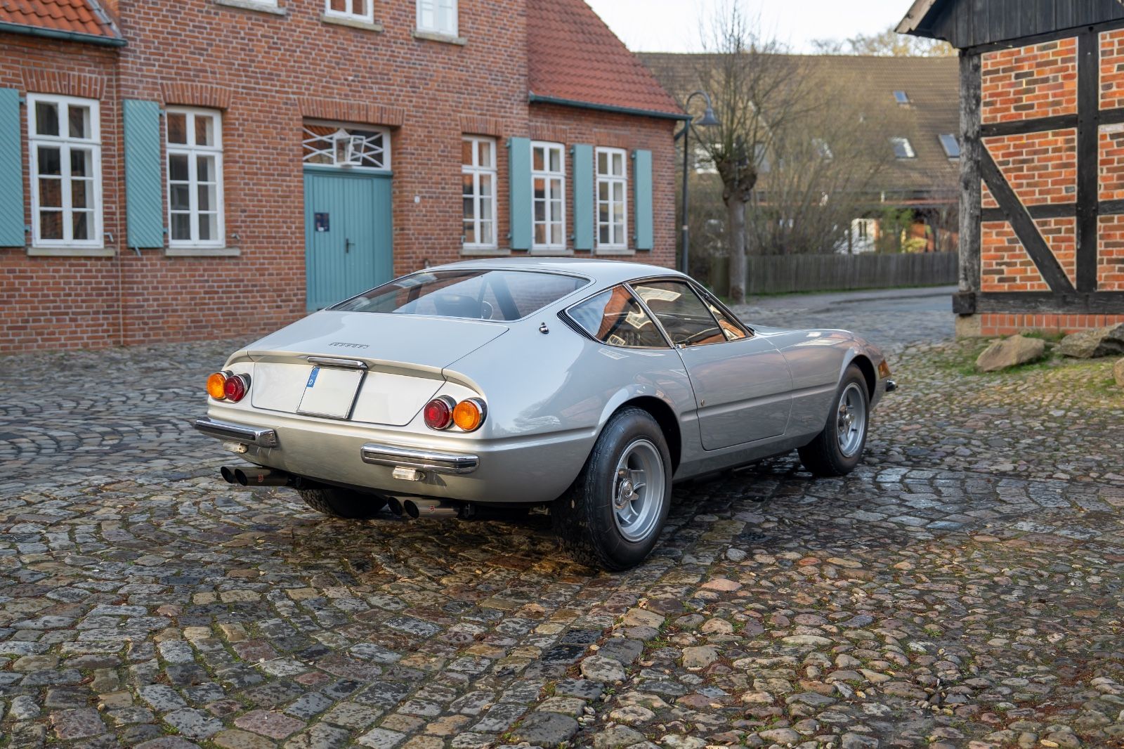 Fahrzeugabbildung Ferrari 365 GTB4 Daytona **Ferrari Classiche Zertifikat*