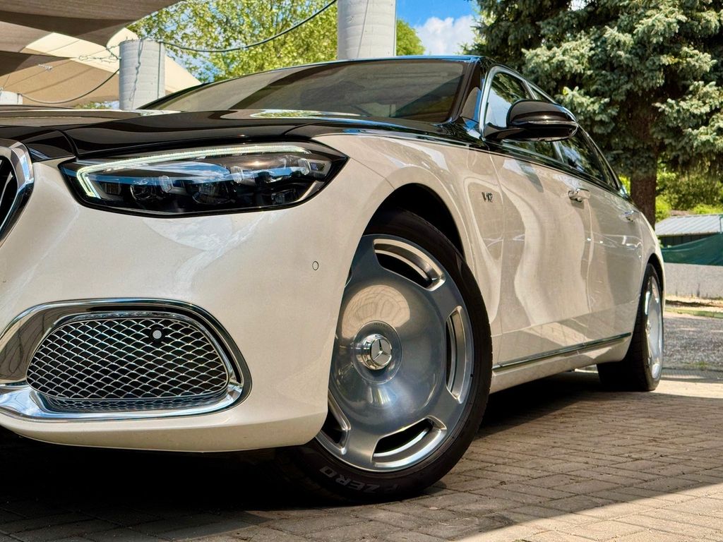 Image of Mercedes-Benz S 680