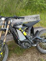 Sur-Ron Light Bee 2025 modell - SUR-RON MOTORRAD