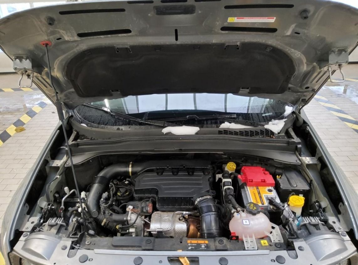 Fahrzeugabbildung Jeep Renegade 1.3 T-GDI Limited FWD KENWOOD PANORAMA