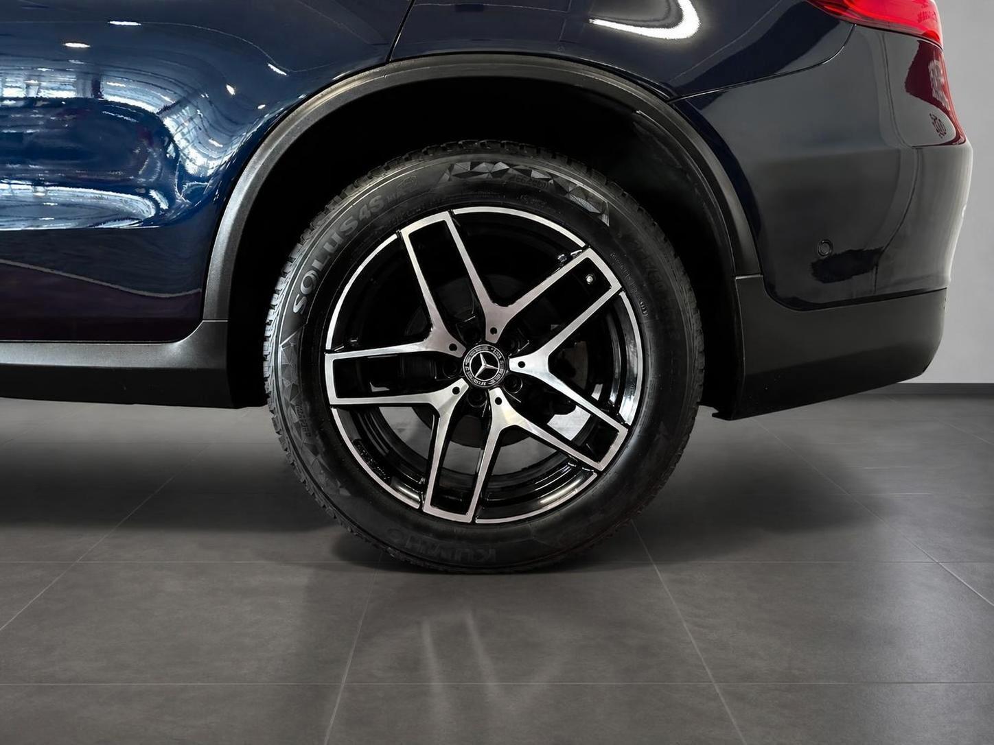 Mercedes-Benz GLC 300 AMG Line 4Matic * Schiebedach-Kamera