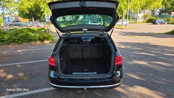 Volkswagen Passat Variant - 9