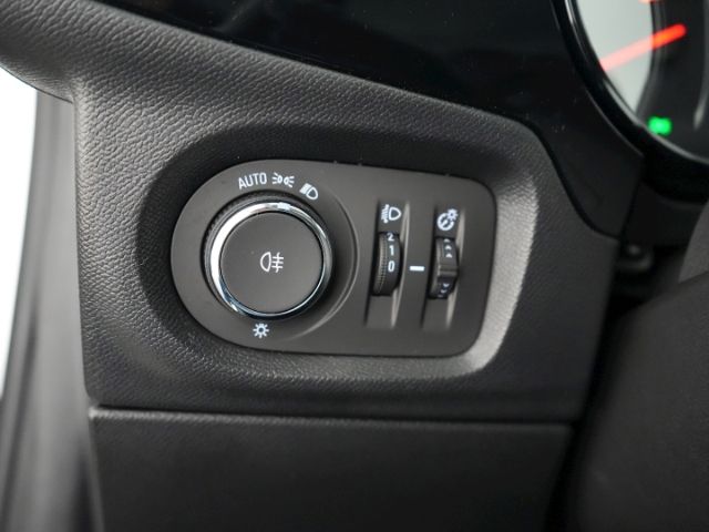 Corsa F EDITION+NAVI+SITZ-/LENKRADHEIZUNG+DAB+PA