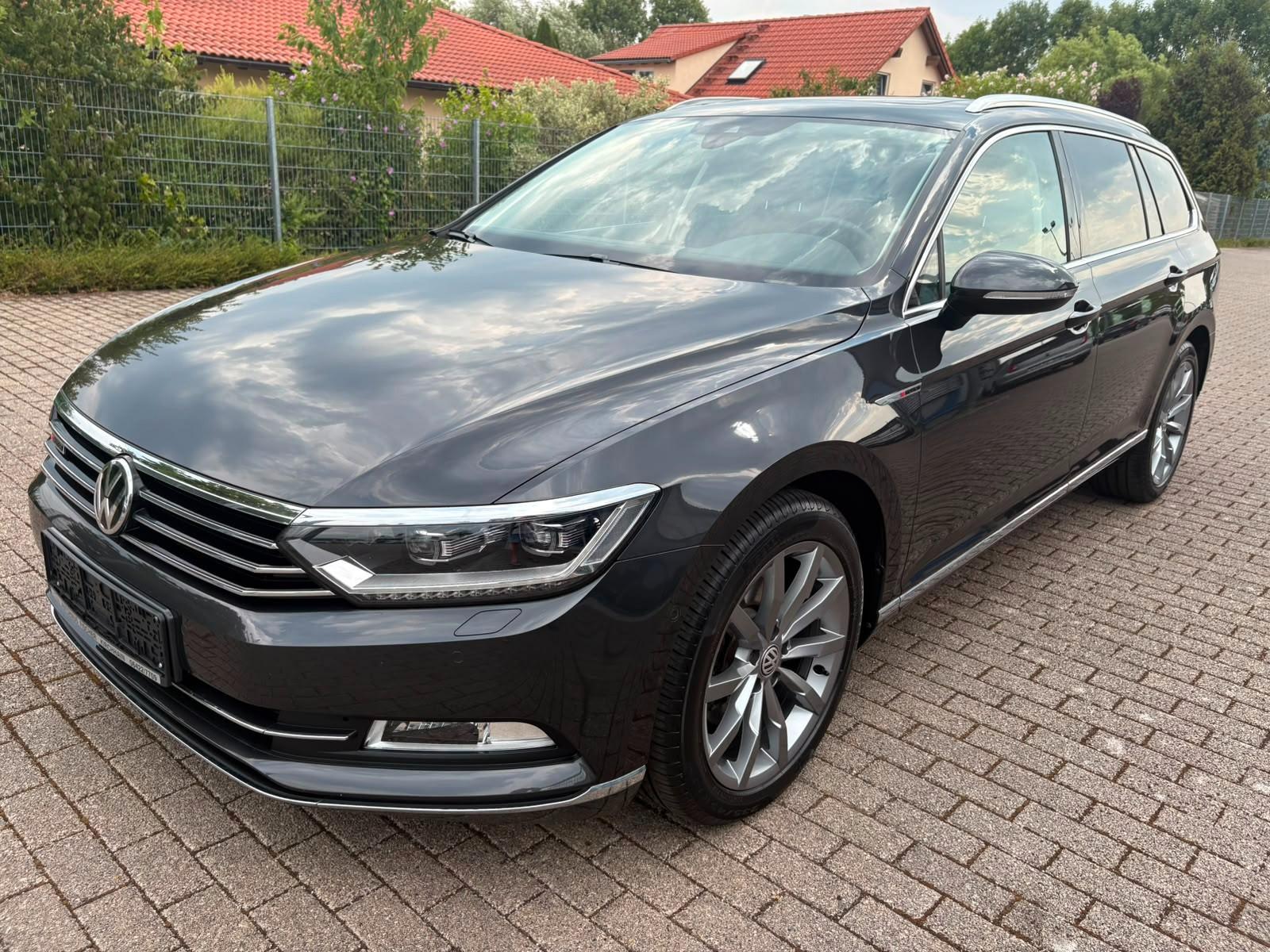 Volkswagen PASSAT VAR. 2.0 TDI DSG 4MOTION HIGHLINE SHD