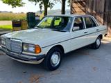 Mercedes-Benz W123  250 6Zyl Handschalter UNGESCHWEIßT  / H  - Mercedes-Benz 250: W123