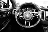 Porsche Macan Turbo  - Porsche Macan Gebrauchtwagen in Stuttgart