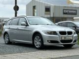 BMW 318i Touring AHK KLIMA PDC SHZ TEMPOMAT - BMW 3er Reihe aus 2012: Kombi