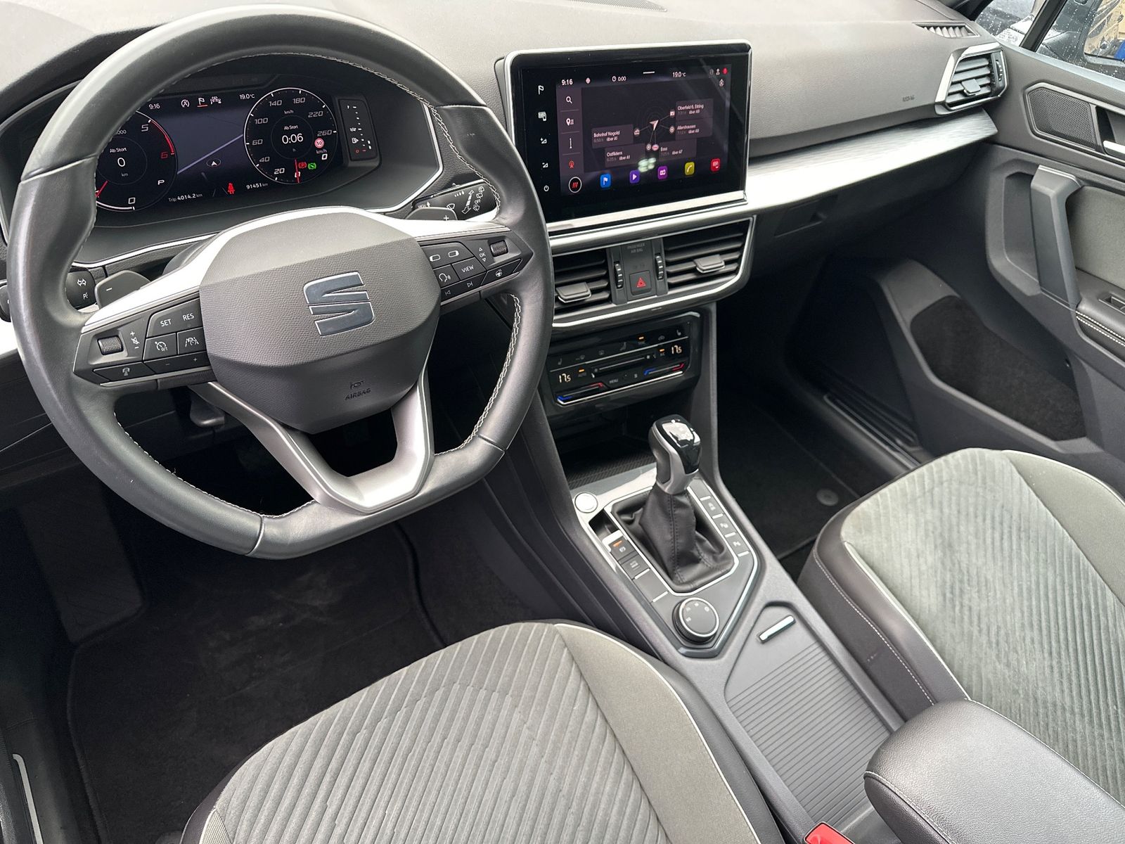 Fahrzeugabbildung SEAT Tarraco 2.0 TDI Xcellence NAV+LED+AHK+PANO+KAM