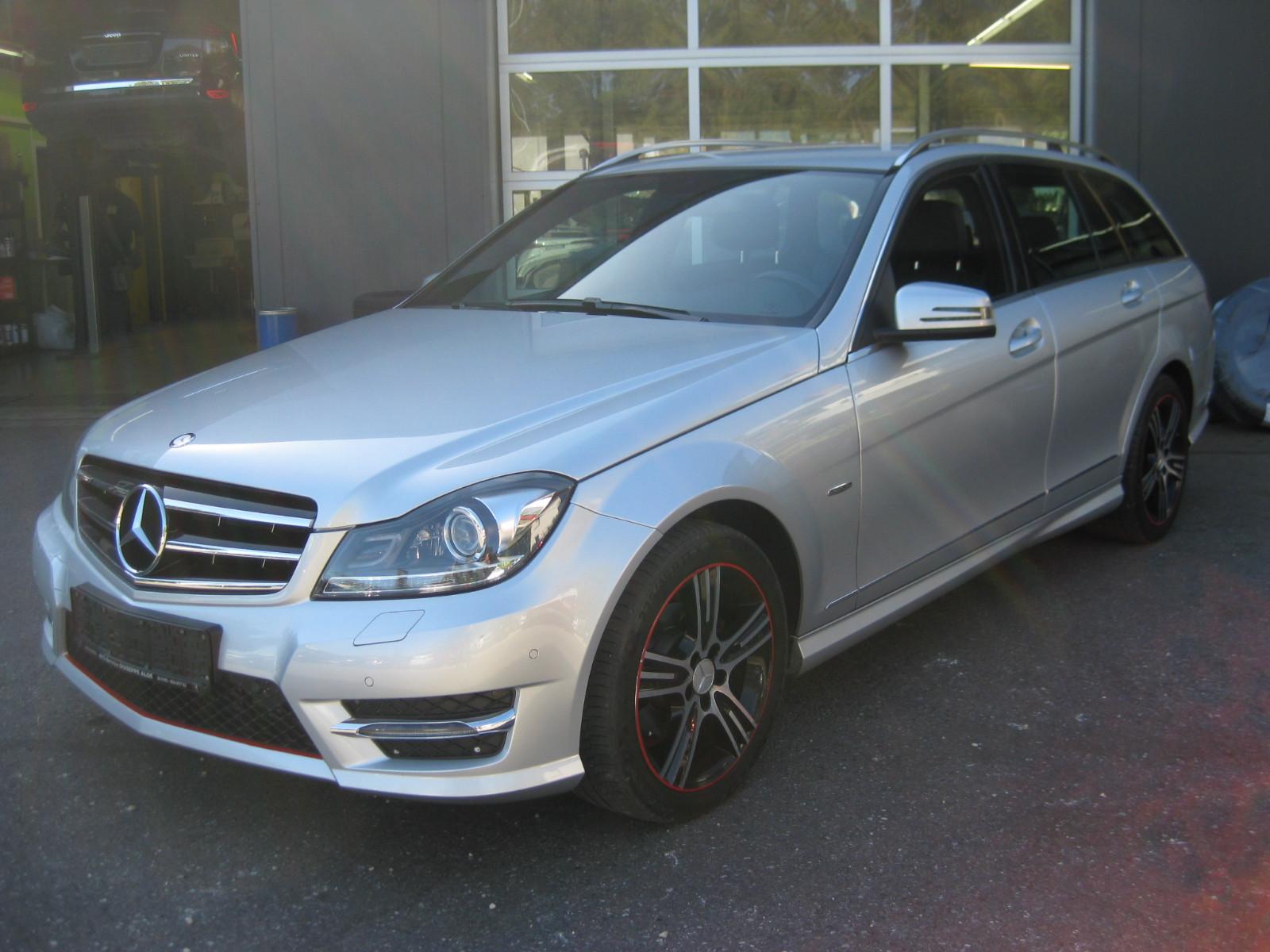 Mercedes-Benz C 180 T-Modell CGI Edition C "AMG LINE"