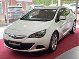 Opel Astra J GTC 1.4 Turbo Edition - Opel Astra: J Turbo