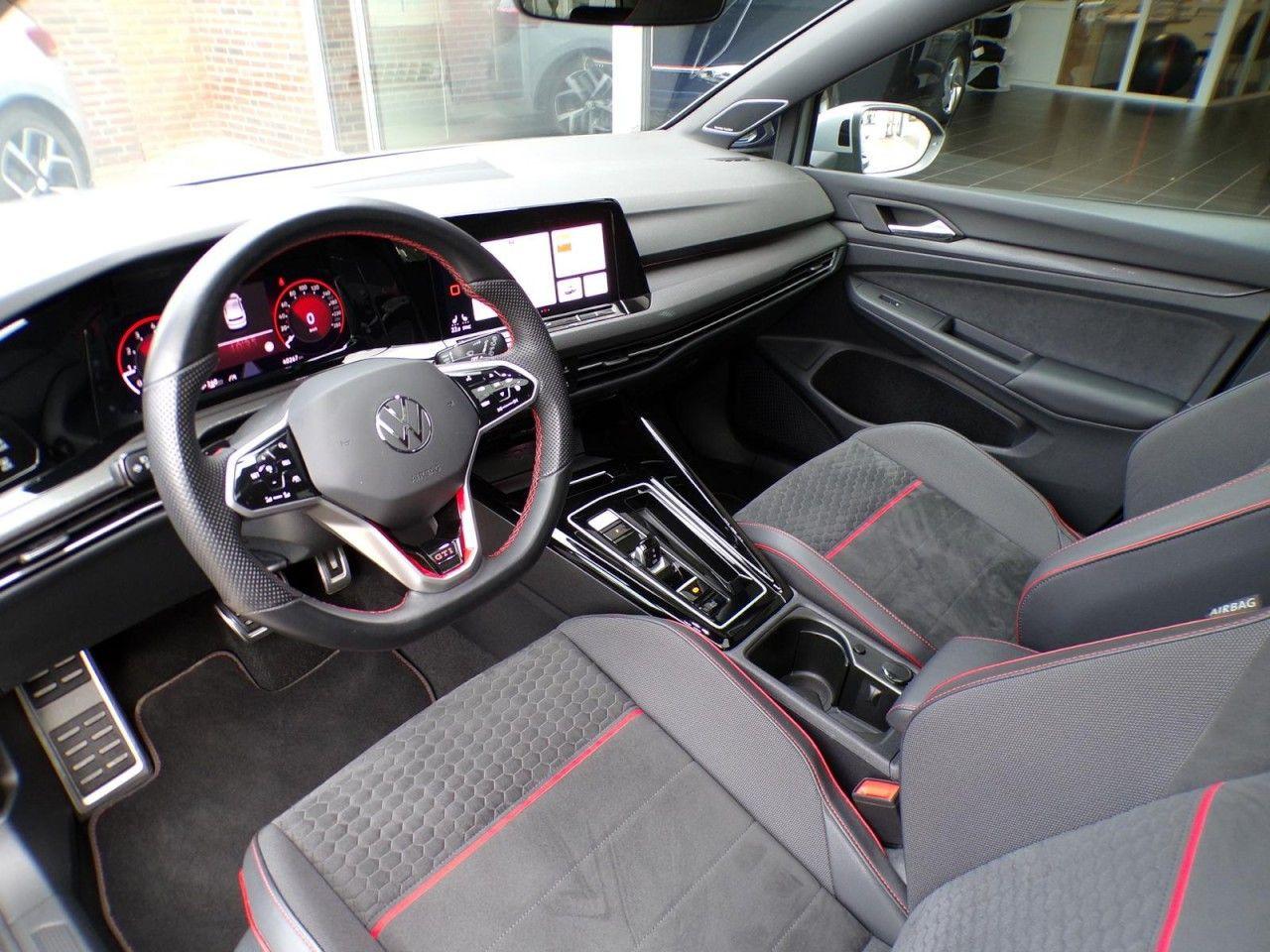 Volkswagen GOLF 2.0 TSI*DSG*GTI CLUBSPORT*ACC*LED*PANO*IQ.D
