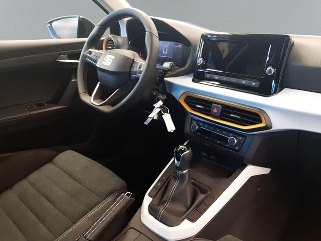 Fahrzeugabbildung Seat Arona Style 1.0TSI LED SitzHz 18" Klimaaut. 0,99