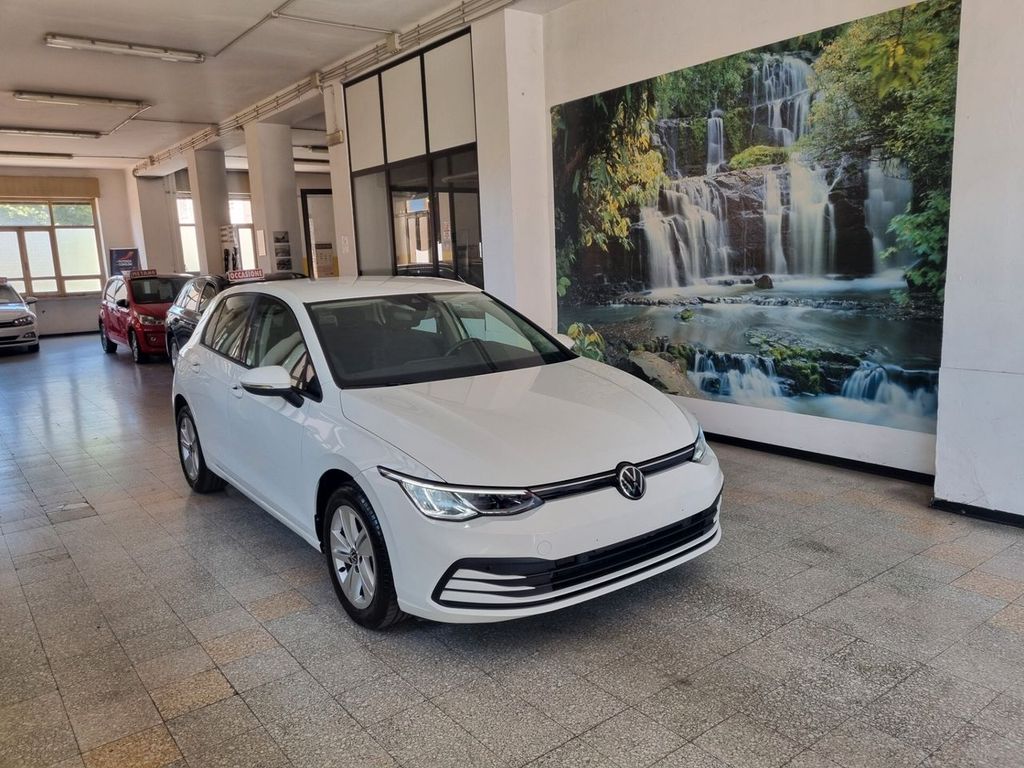 Image of Volkswagen Golf