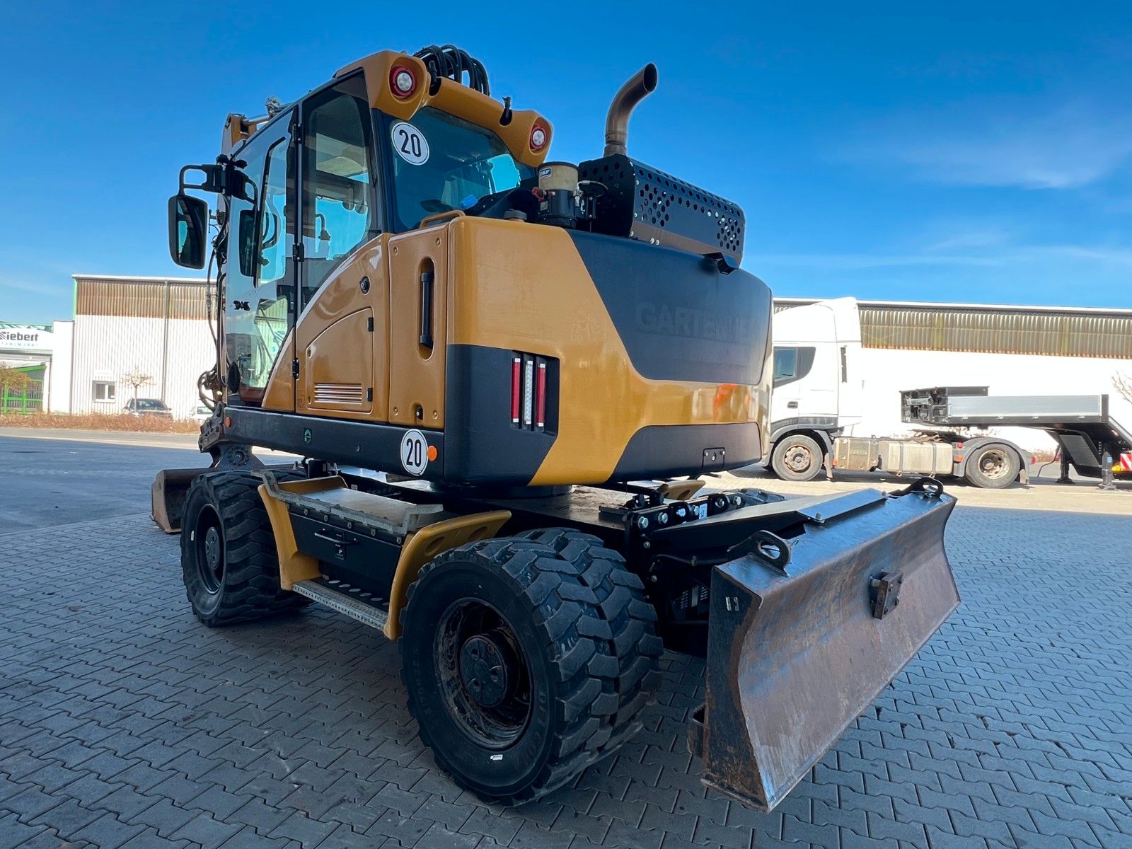 Fahrzeugabbildung Hydrema MX14G / OilQuick OQ65 / 4x Löffel / 1.655h /2022
