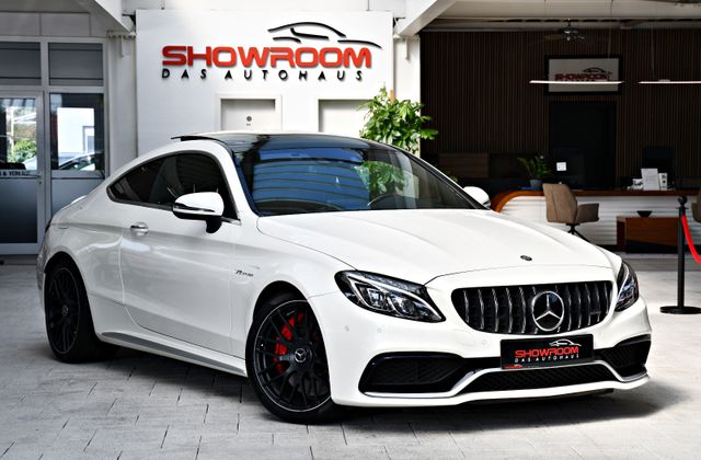 Mercedes-Benz C63S AMG Coupe designo AMG Driver's Burmester