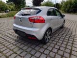 Kia Rio 1.4 CRDi Spirit - Kia Rio aus 2011