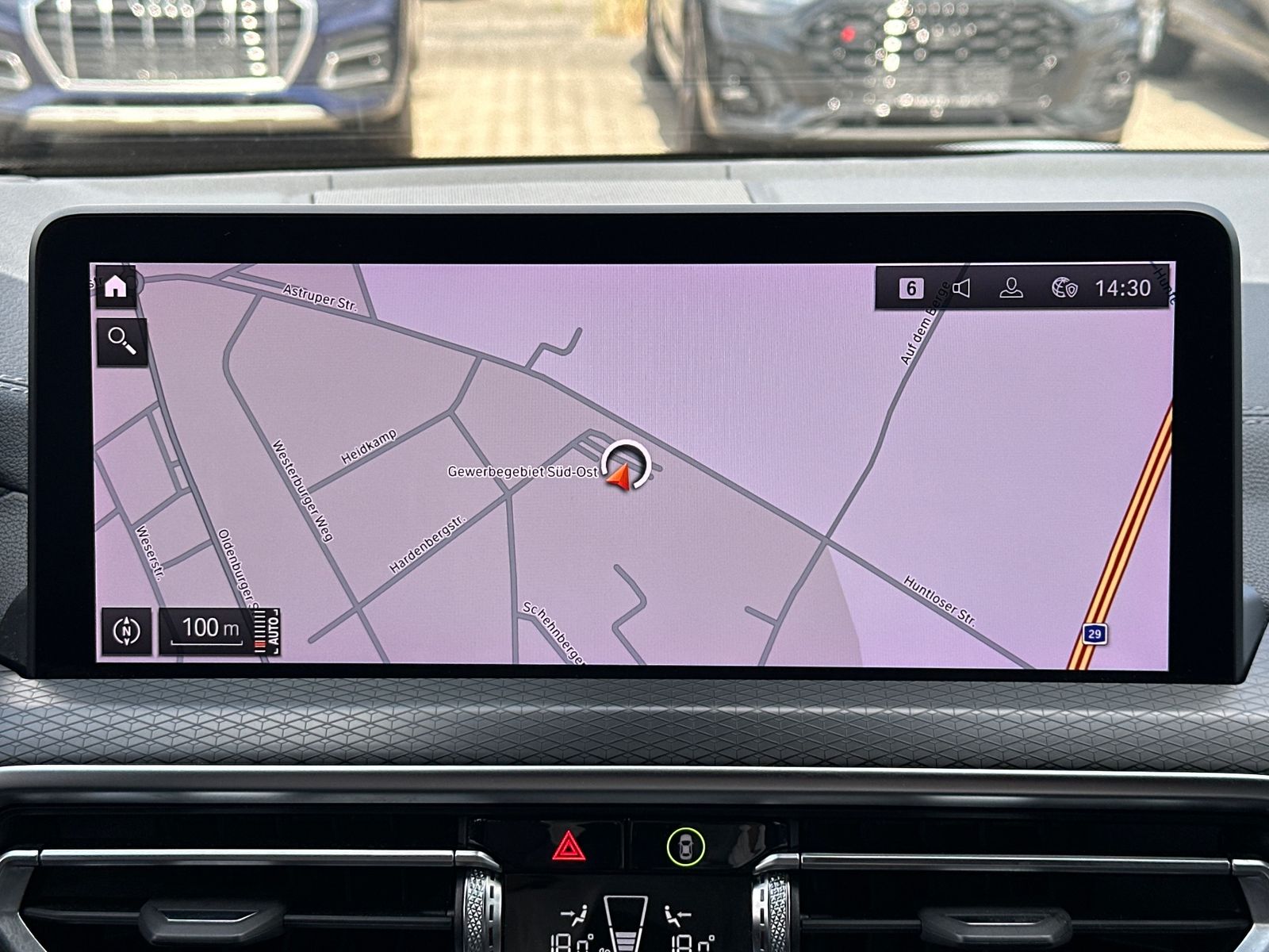 Fahrzeugabbildung BMW X3 xDrive30d M-Sport NAV+LED+AHK+STHZG+HUD+21ZO