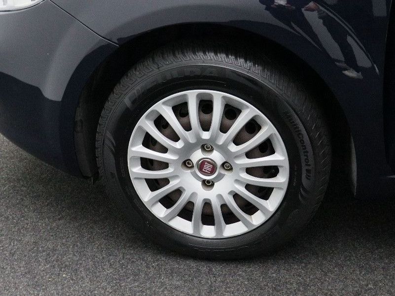 Fahrzeugabbildung Fiat Punto 1.2 Pop