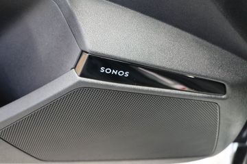 Fahrzeugverkauf 11 Audi A3 Sportback 35 TFSI S line Matrix Sonos Pano