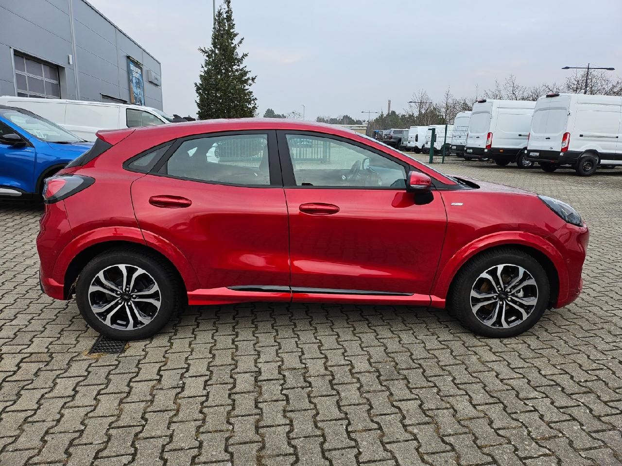 Fahrzeugabbildung Ford Puma ST-Line